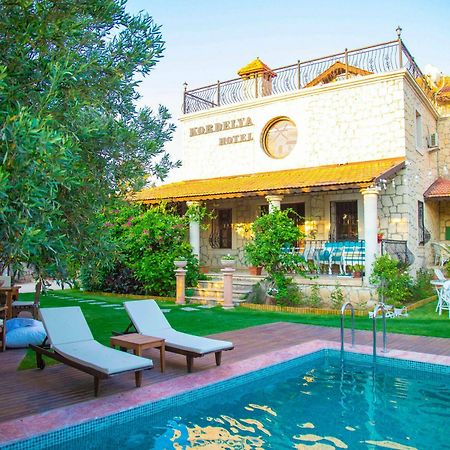 Kordelya Hotel Алачати Экстерьер фото