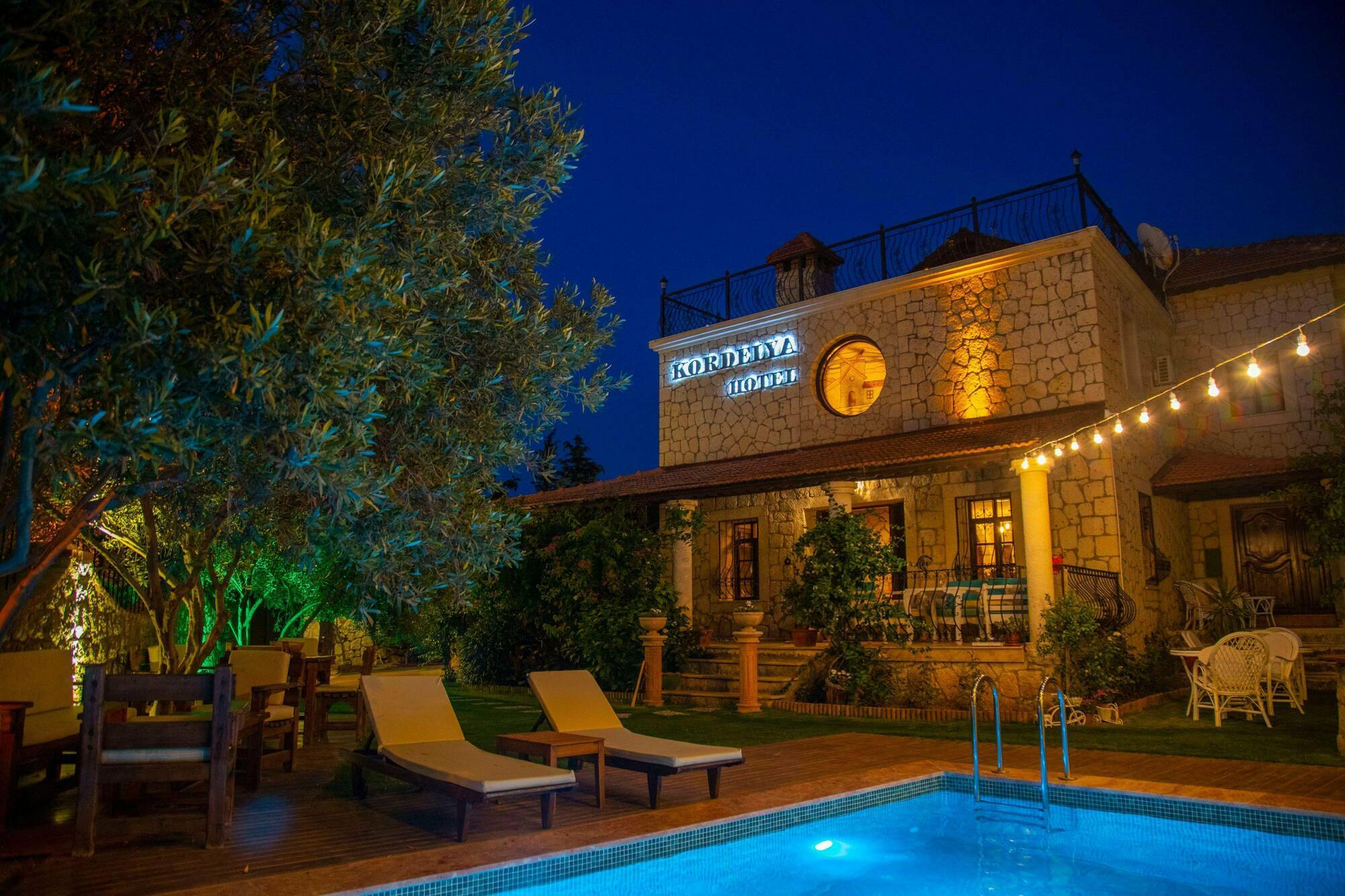 Kordelya Hotel Алачати Экстерьер фото
