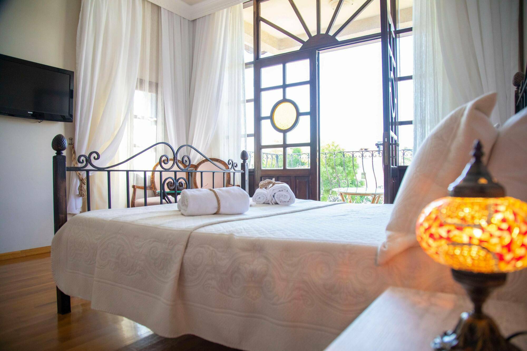 Kordelya Hotel Алачати Экстерьер фото